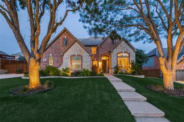 Unit for sale at 800 Robison Creek Drive, Prosper, TX 75078