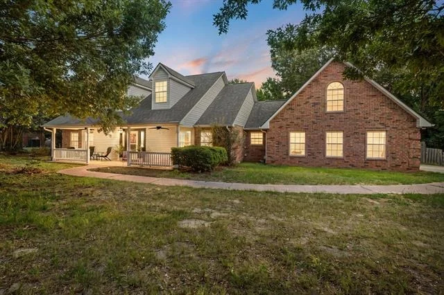 Unit for sale at 16134 County Road 4191, Lindale, TX 75771