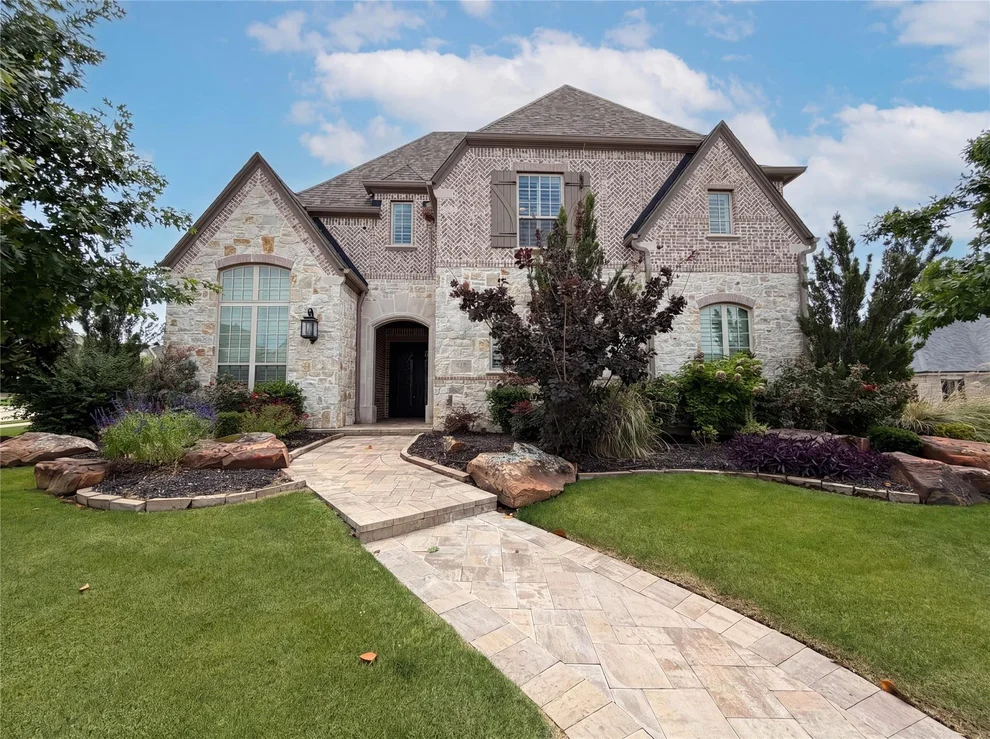 Unit for sale at 820 Hawk Wood Lane, Prosper, TX 75078
