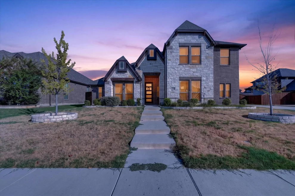 Unit for sale at 5625 Stone Lane, Midlothian, TX 76065