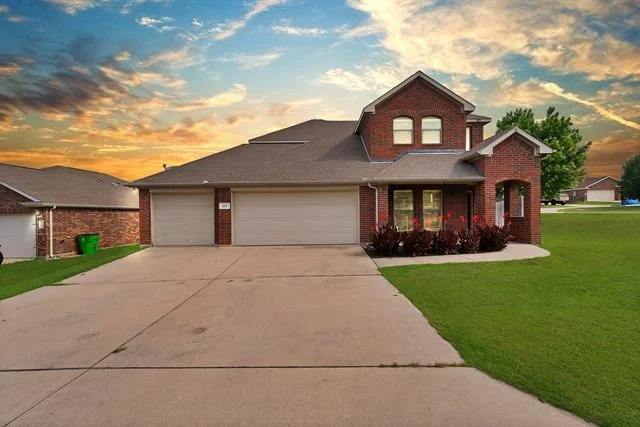 Unit for sale at 102 Outfitters Court, Newark, TX 76071