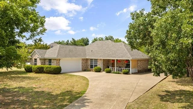 Unit for sale at 10519 Ravenswood Road, Granbury, TX 76049