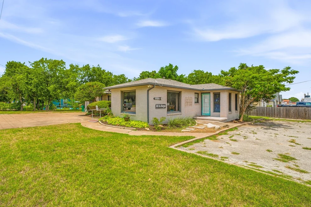 Unit for sale at 416 S Morgan Street, Granbury, TX 76048