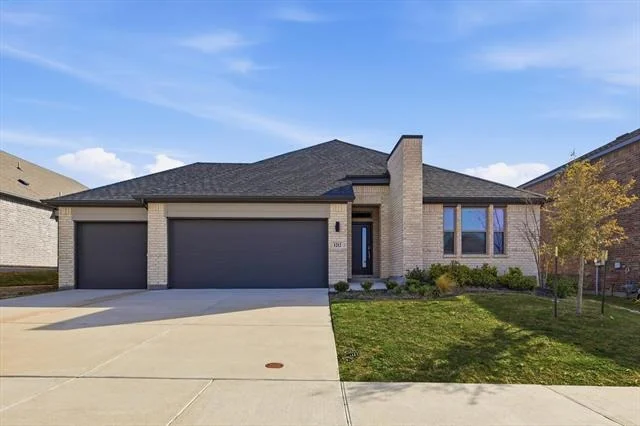 Unit for sale at 1212 Nuevo Rancho Lane, Fort Worth, TX 76052