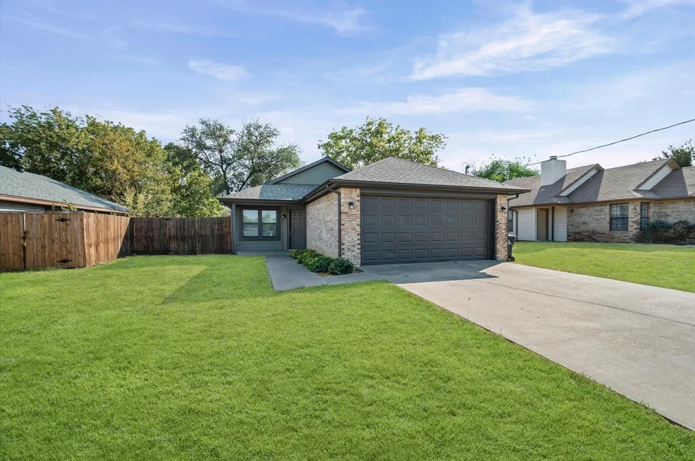 Unit for sale at 2812 Paisley Street, Denton, TX 76209