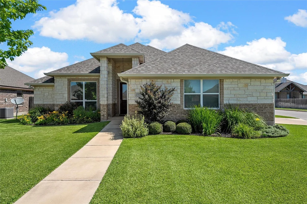Unit for sale at 2515 Paisley Drive, Temple, TX 76502