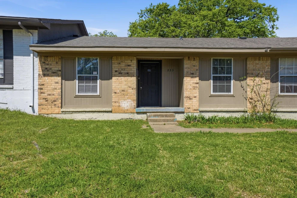 Unit for sale at 233 Creek Cove Drive, Dallas, TX 75217