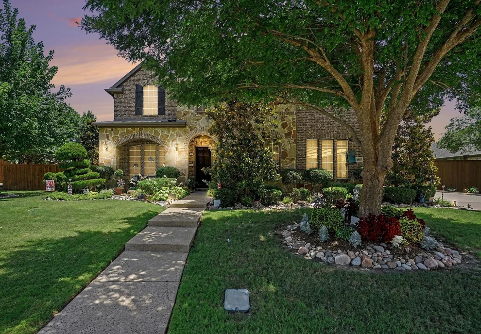 Unit for sale at 458 Whitewing Lane, Murphy, TX 75094