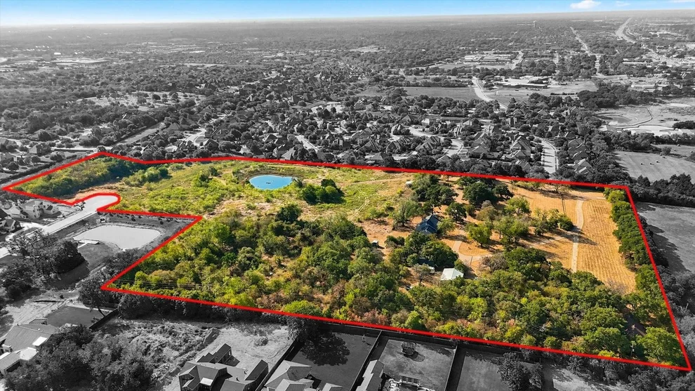 Unit for sale at 1004 N Main Street, Keller, TX 76248