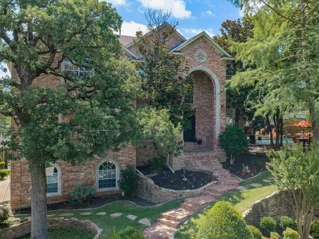 Unit for sale at 4105 Inwood Lane, Colleyville, TX 76034