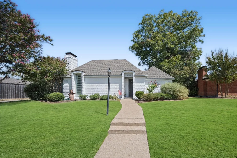 Unit for sale at 3220 Bandolino Lane, Plano, TX 75075