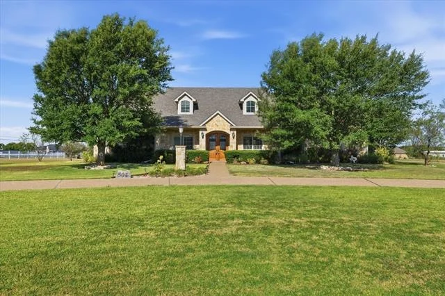 Unit for sale at 504 Casa Del Rancho Road, Lorena, TX 76655