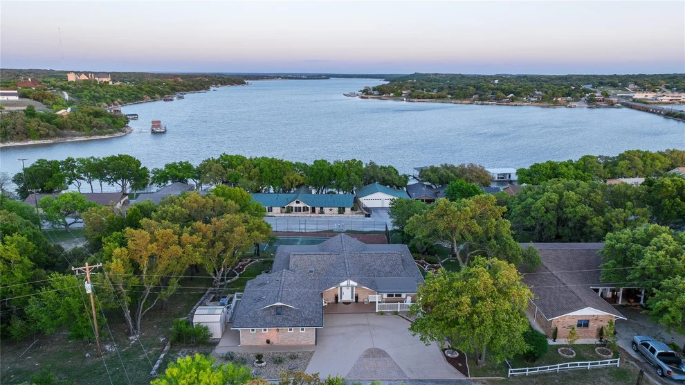 Unit for sale at 9014 Mesa View Road, Brownwood, TX 76801