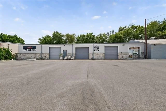 Unit for sale at 1118 E Moore Avenue, Terrell, TX 75160