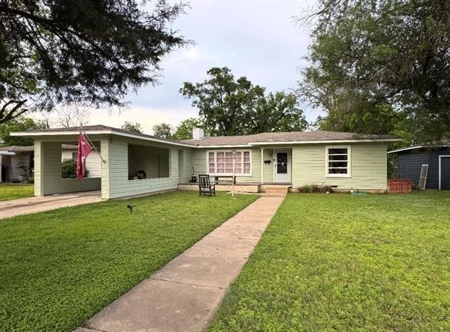 Unit for sale at 2206 4th Street, Brownwood, TX 76801
