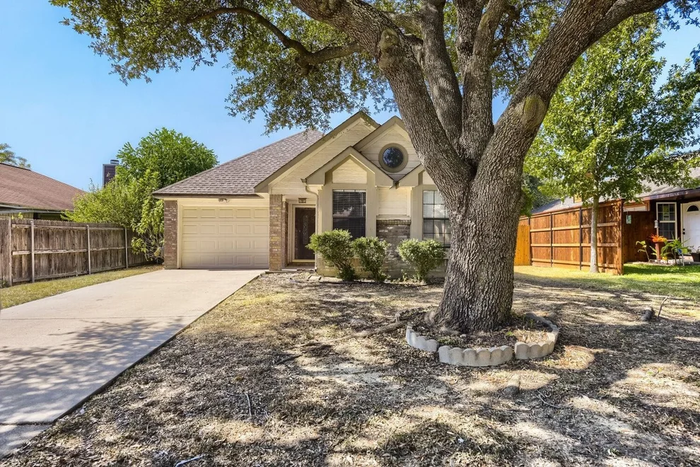 Unit for sale at 10217 Leatherwood Drive, Fort Worth, TX 76108