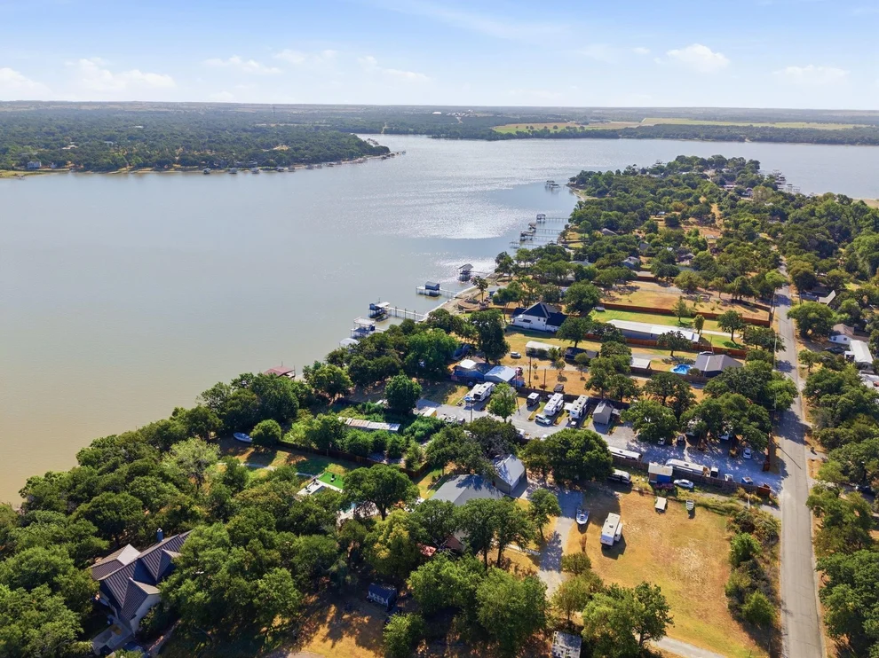 Unit for sale at 7170 Briar Road, Azle, TX 76020