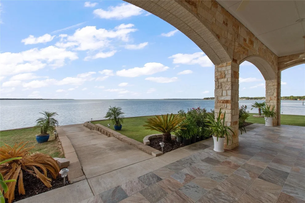 Unit for sale at 241 Loon Bay Drive, Gun Barrel City, TX 75156