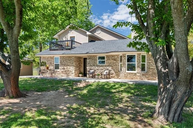 Unit for sale at 409 Measures Road, Weatherford, TX 76088