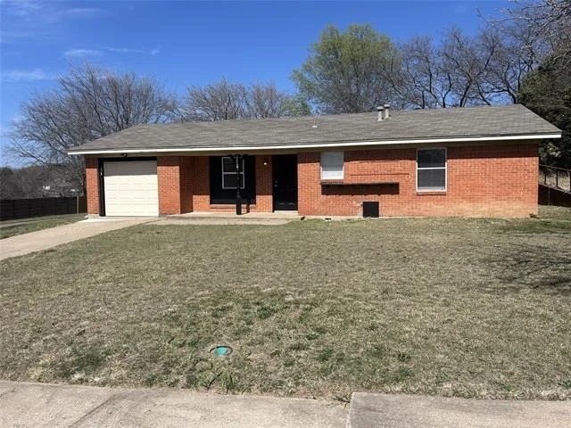 Unit for sale at 6406 Waynewood Court, Fort Worth, TX 76135