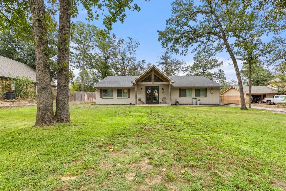 Unit for sale at 237 E Hideaway Lane, Hideaway, TX 75771