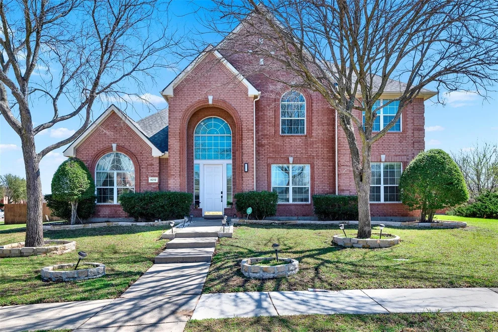 Unit for sale at 4212 Maycraft Drive, Richardson, TX 75082