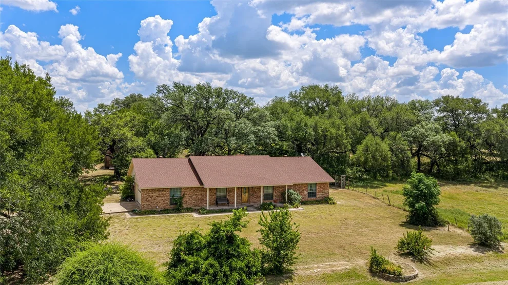 Unit for sale at 2952 State Hwy 144, Glen Rose, TX 76043
