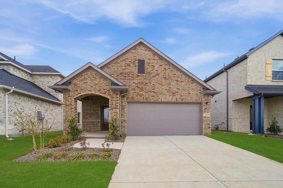 Unit for sale at 5305 Millbrook Drive, Princeton, TX 75071