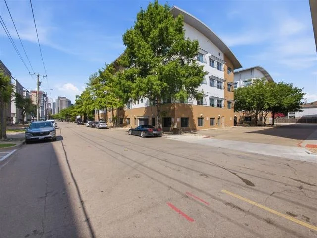 Unit for sale at 3015 Bryan Street, Dallas, TX 75204