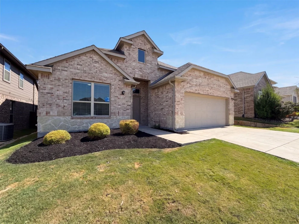 Unit for sale at 14316 Spitfire Trail, Fort Worth, TX 76262