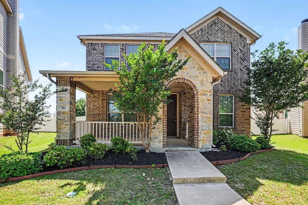 Unit for sale at 701 Whitemarsh Drive, Aubrey, TX 76227