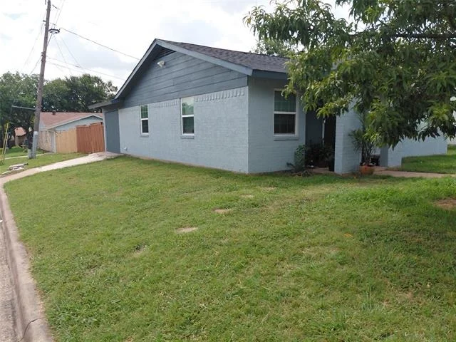 Unit for sale at 2418 Hardy Road, Grand Prairie, TX 75051