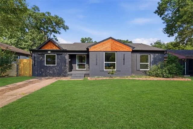 Unit for sale at 1710 Bradford Street, Irving, TX 75061