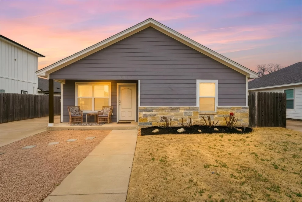 Unit for sale at 1111 Primrose Drive, Waco, TX 76706