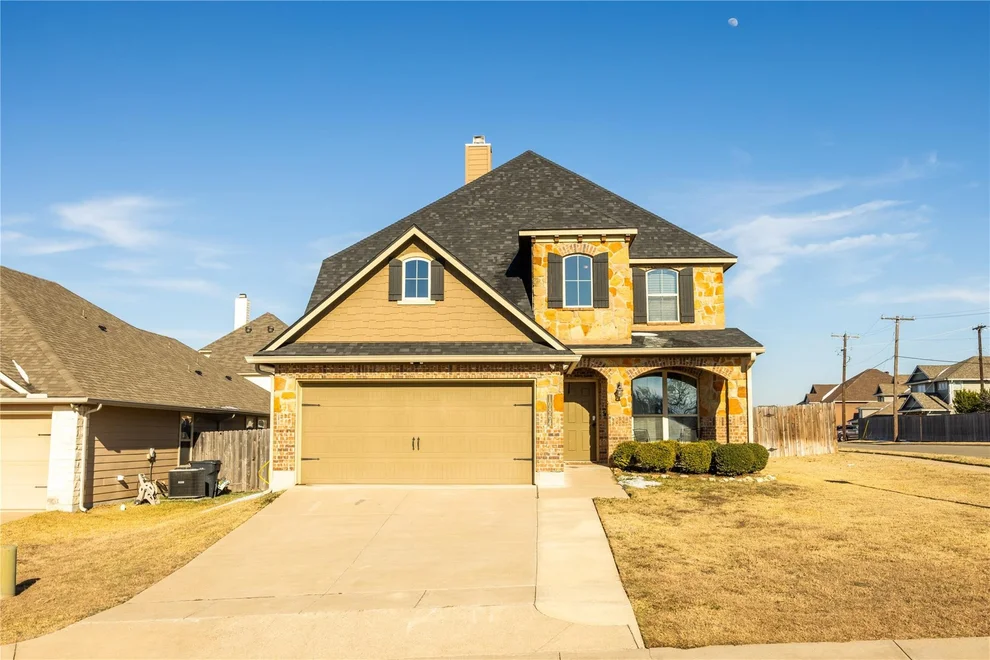 Unit for sale at 10864 Aurora, Waco, TX 76708