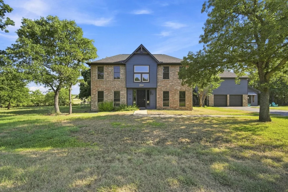 Unit for sale at 27172 Whispering Meadow Drive, Whitney, TX 76692