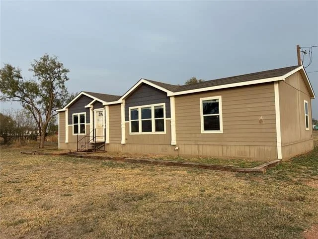Unit for sale at 117 S Cedar Street, Trent, TX 79561