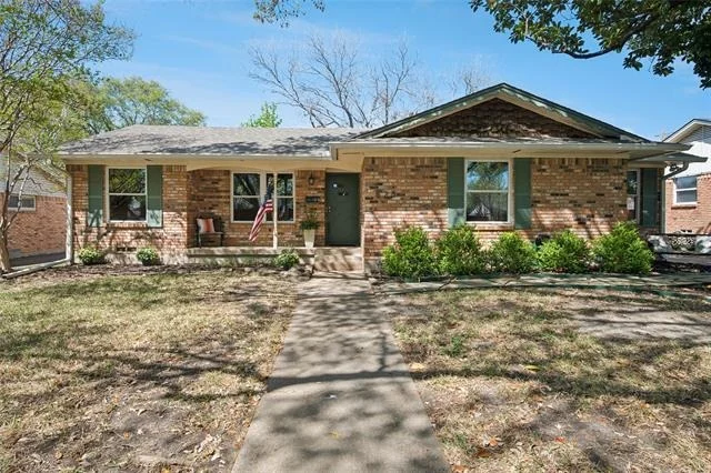 Unit for sale at 628 Parkview Lane, Richardson, TX 75080