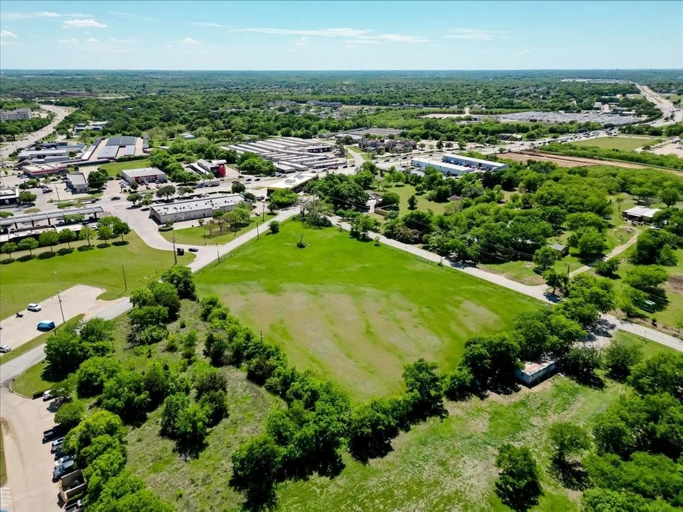 Unit for sale at 481 Russell Lane, Mansfield, TX 76063