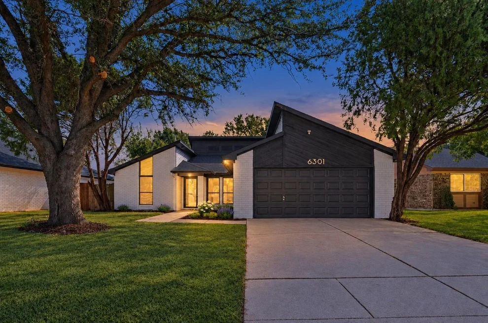 Unit for sale at 6301 Minuteman Lane, Arlington, TX 76002