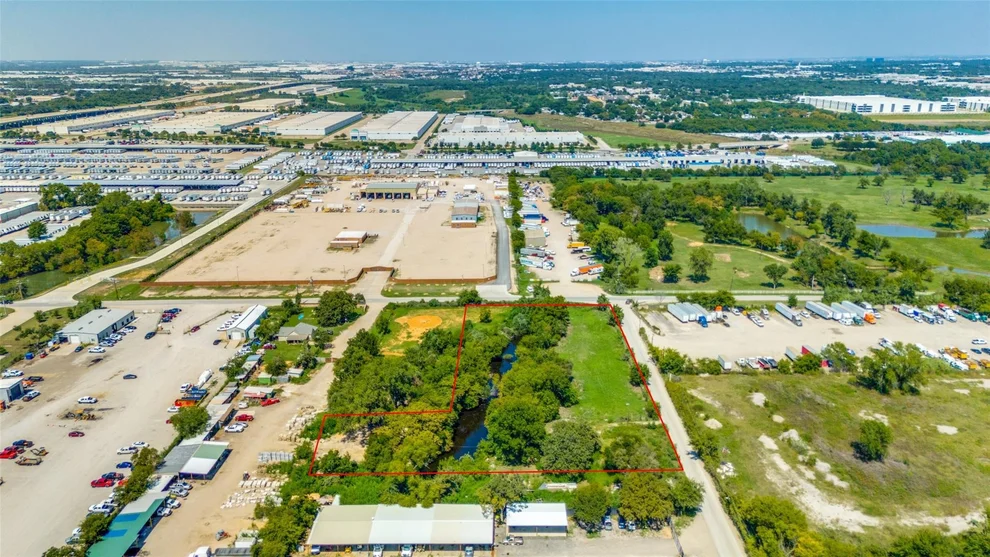 Unit for sale at 500 W Oakdale Road, Grand Prairie, TX 75050