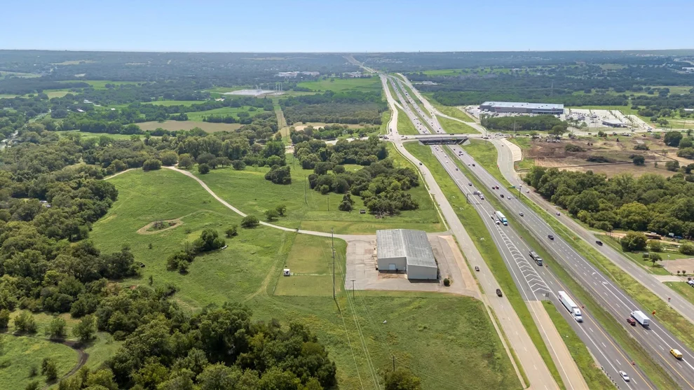 Unit for sale at 2500 IH-20 Frontage, Weatherford, TX 76087