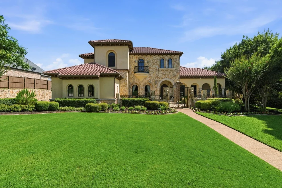 Unit for sale at 1100 Tuscany Terrace, Keller, TX 76262