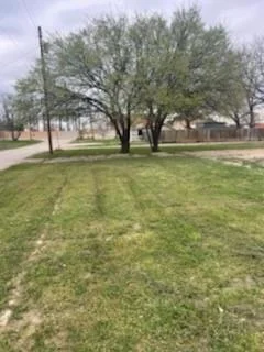 Unit for sale at 900 malone, Brownwood, TX 76801