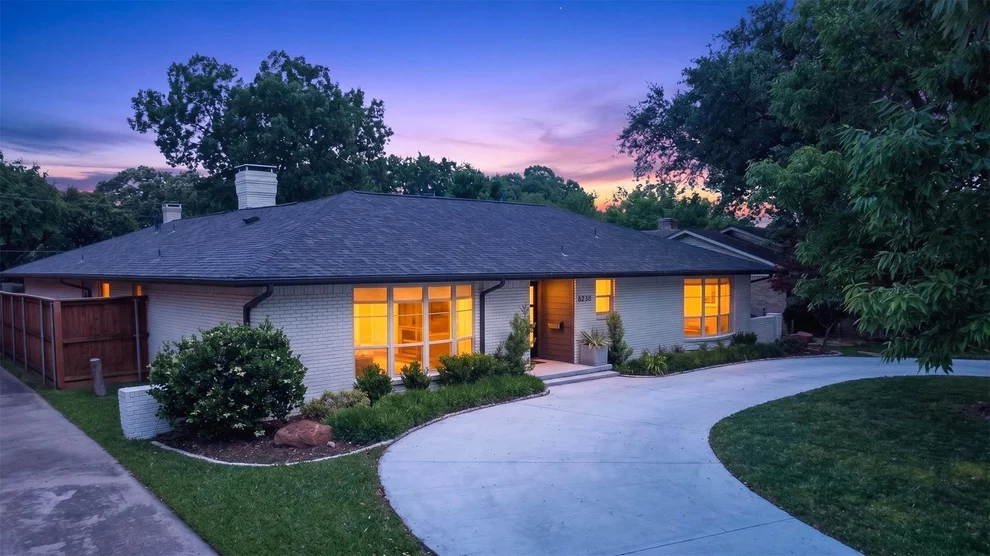 Unit for sale at 6233 Crestmont Drive, Dallas, TX 75214