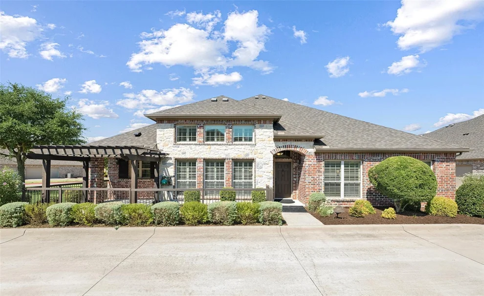 Unit for sale at 5682 Orchard Parkway, Fairview, TX 75069