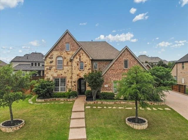 Unit for sale at 2832 Mona Vale Road, Trophy Club, TX 76262