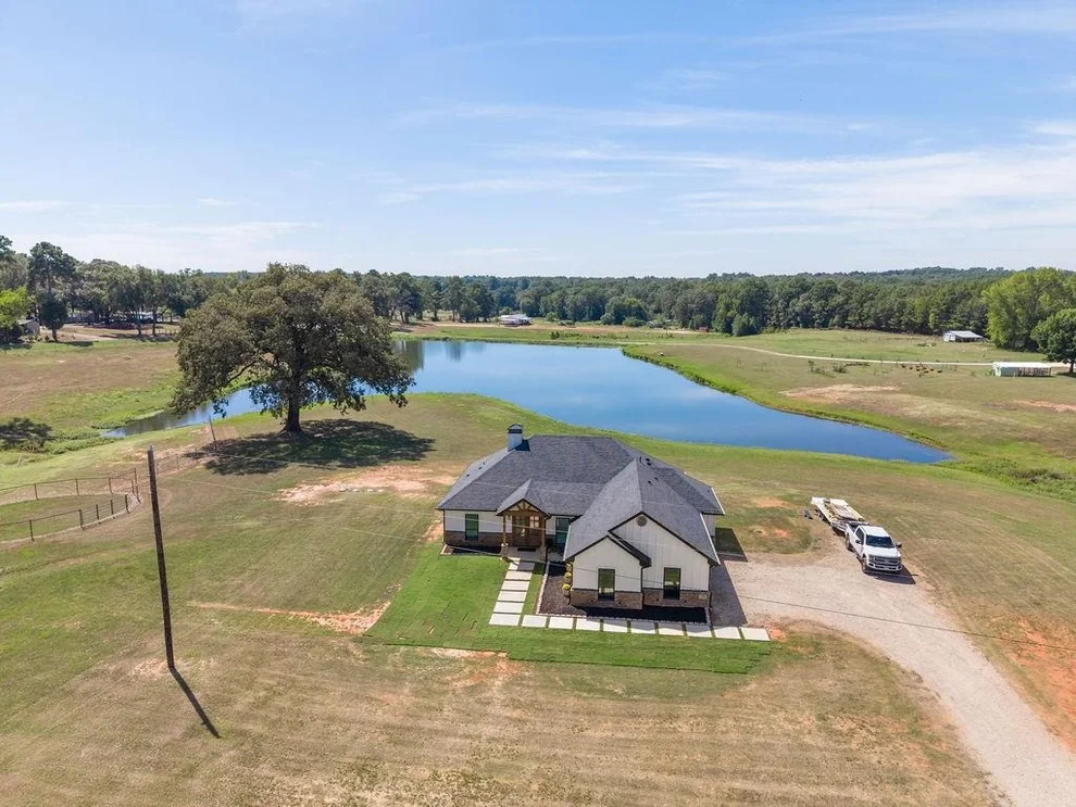 Unit for sale at 23888 County Road 2110, Troup, TX 75789