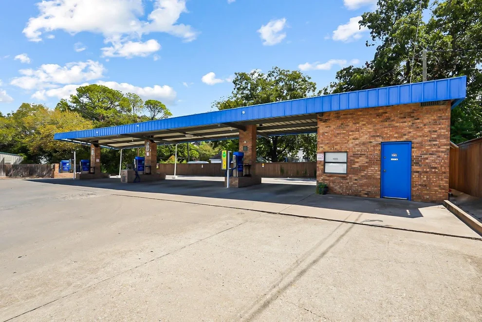 Unit for sale at 1445 W 2nd Avenue, Corsicana, TX 75110
