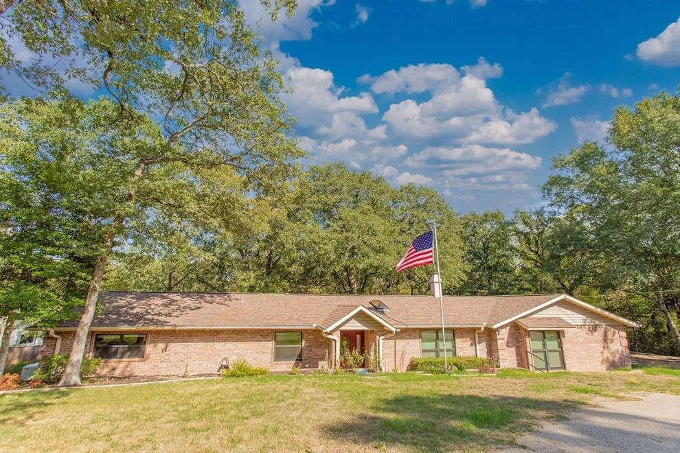 Unit for sale at 435 Lonestar, Hideaway, TX 75771